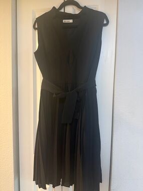 Grace Karin Black Sleeveless V-Neck Pleated Midi with Waist Tie